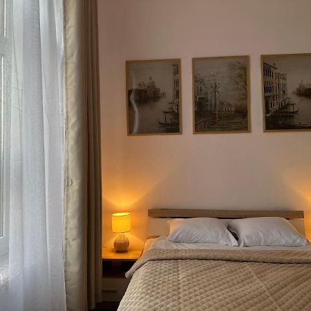Apartament Piaskowy Kollataja Tomaszów Mazowiecki Eksteriør bilde