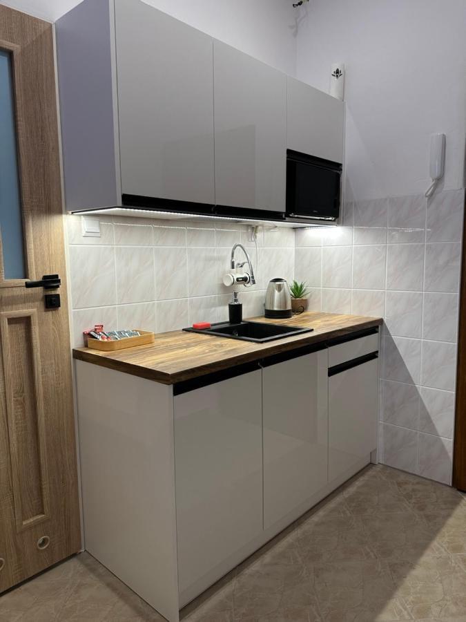 Apartament Piaskowy Kollataja Tomaszów Mazowiecki Eksteriør bilde